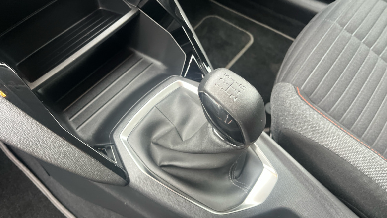 Peugeot 208 1.2 PureTech Active Premium 5dr Petrol Hatchback